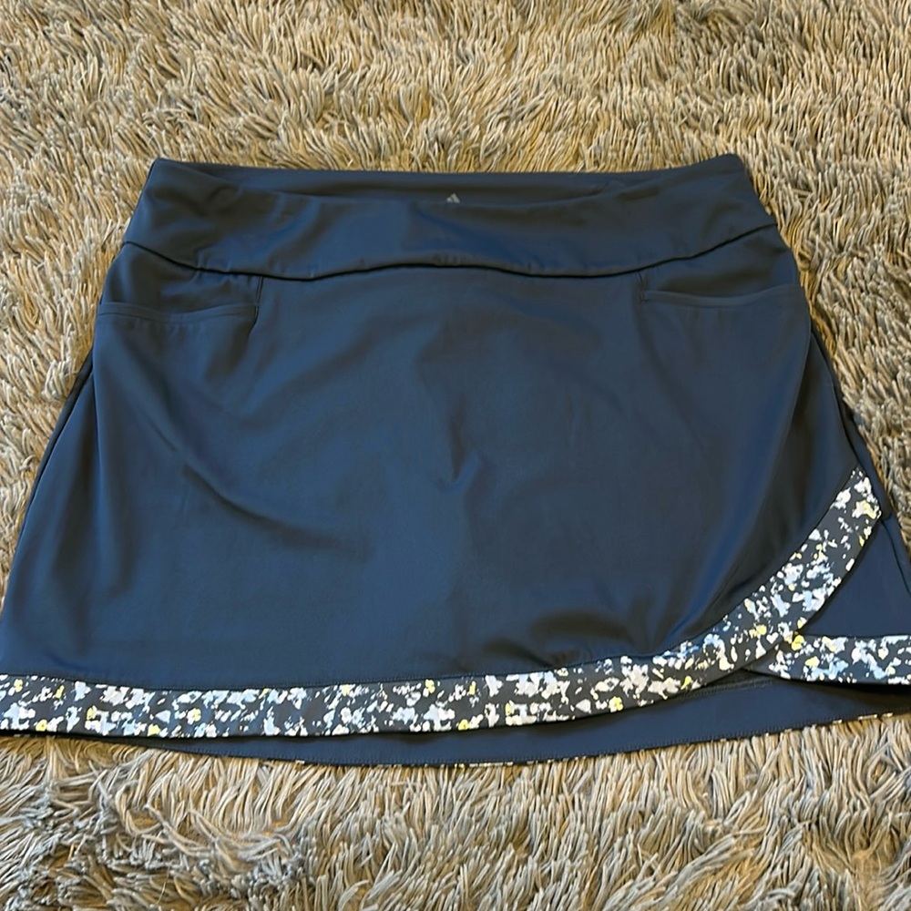Women’s Adidas golf skort